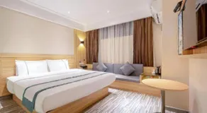 City Comfort Inn Liuzhou Wuxing Walking Street - Image 2