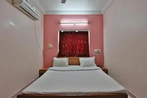 Hotel Tirupati - Image 2