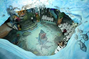 Crazy House - Image 5