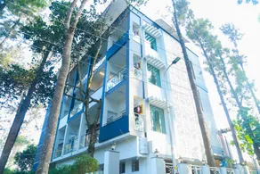 The Lavish Moon Yercaud - Image 2