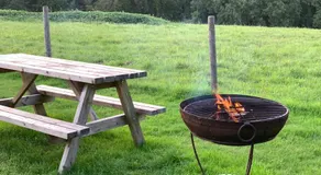 Home Farm Radnage 4 Glamping Bell Tent, with Log Burner and Fire Pit - Image 4