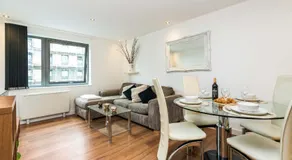 Direct Tube Links to Central London , Walk to Station one bedroom flat in Greater London, ID required - Image 3