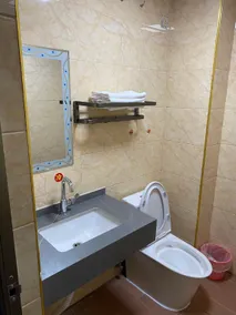 Xiangyun Hotel - Image 4