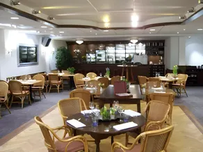 1851 Bar - Hotel - Cinema - Image 3