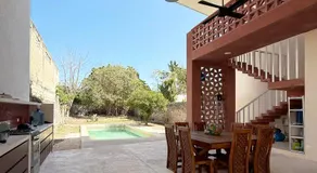 Villa con piscina para 16 personas en Mérida - Image 2