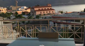 Maria's 2 Studios Apartments Flats to Let -heart city ,50m harbor Chantzara - Image 3