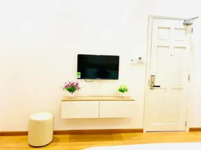 Khải Hoàn Luxury Hotel - Image 1
