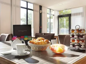 Apartment in Lyon near Bioparc - Image 2