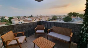 L'Appartement Ensoleillé, WIFI-Clim-Gare-Terrasse - Image 4