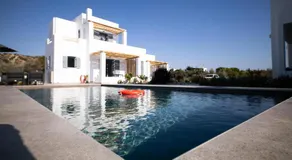 Kotinos Luxury Suites - Image 3