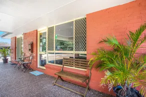 Lake Macquarie Motor Inn - Image 5