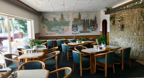 Hotel Schweizerhaus/Cafe Anton - Image 5