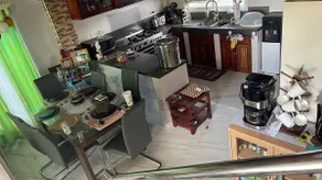 MJ’s Homestay  3-storey house, free airport pickup - Image 4
