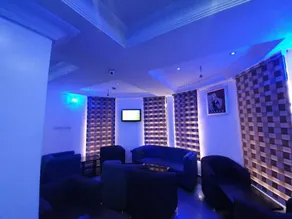 4th Apartment and Suites - Image 3