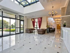 White Rock Castle Suite Hotel & SPA - Image 4