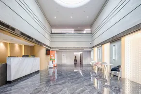 Bailu Hotel - Image 3