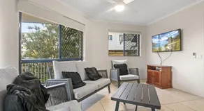 Sandelholz, Einheit 1, 66 Lower Gay Terrace, Caloundra - Image 2