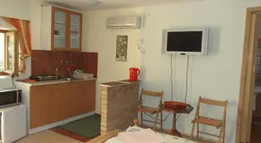 Fenyves Apartman - Image 2