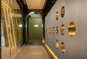 SFEEL Designer Hotel (Dongguan Houjie Wanda Plaza Liaoxia) Subway Station Branch - Image 3