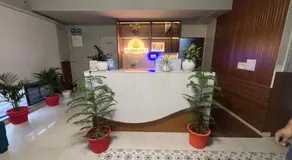 Hotel Om Elegance - Image 2