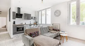 Le Steel-Appart Cosy-Parking-WIFI-NETFLIX - Image 2