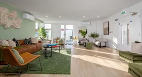 BRAND NEW! Modern & Spacious Serviced Apartments With FREE Parking & Gym by Rapid Returns - Professional Host - Image 3