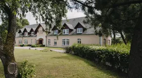THERESET Schloss Groß Plasten - Image 3
