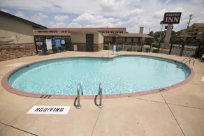 Memphis Inn - Image 2