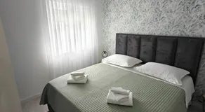 Villa Diva with 7 bedrooms, heated pool, sauna and fun zone, sea views - Image 3