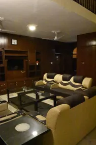 AL Fateh Hotel - Image 4