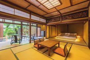 Matsuzakaya Honten - Image 2