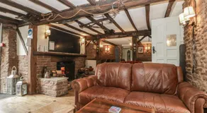 Penny Farthing Inn - Image 4