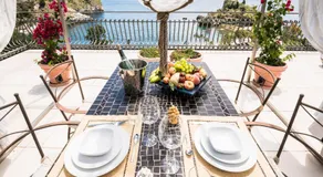 202 Luxury pool Isola Bella - Image 3
