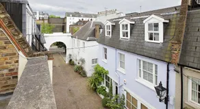 Hyde Park Mews London w2 - Zone 1 - Image 4