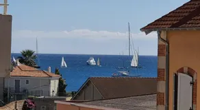 Beau duplex lumineux avec aperçu mer - Image 3