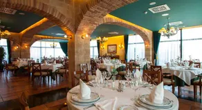 Hotel Villa De Almazan - Image 3