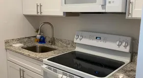 Upscale 1 Bedroom in Gadsden, AL - Image 3