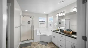 Charming Family Stay w Arcade Theatre Ski Haven Walking trails and river walk in backyard - Image 2