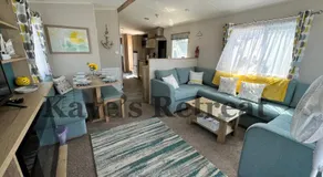 Kayes Retreat Three bed caravan Newquay Bay Resort Quieter area of park - Image 2