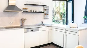 2 BR Apartment - TERRASSE - WIFI - KAFFEE - ZENTRAL - RUHIG - BUSINESS - Image 3
