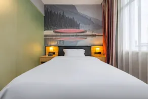 Thank Inn Hotel Jiangxi Shangrao Zhongxin Square Bai'Ou Yuan - Image 5