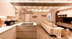 Iseo Lake Luxury Duplex - Centro & Design - Image 3