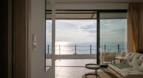SECRET HILL - Image 5