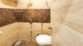 Hotel Nova Pride - Image 2