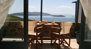 Celini Suites Hotel - Image 3