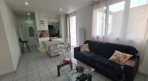 Rive gauche Rive droite Appartements Cosy très bien situés - Image 2