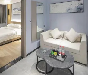 Ruiyi Hotel, Zichuan - Image 2