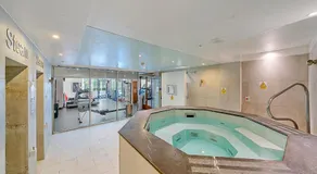 Finest Retreats - Chelsea Apartments, Deluxe Studio - Image 3