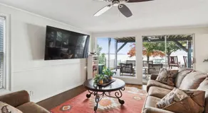 Lone Star Lake Cottage-NEW Trex Deck, boat dock - Image 2