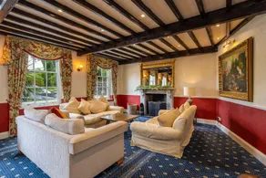 Newby Bridge Hotel - Image 4